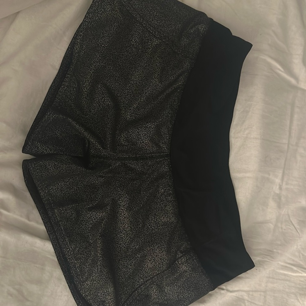 Lululemon shorts, Great condition, size 8.